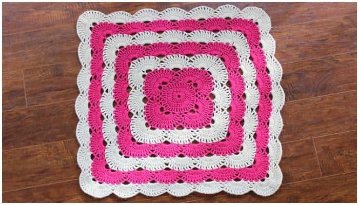 It’s a beautiful and colorful blanket that’s quick enough to make it a great present for that little loved one that decides to arrive sooner than you had planned.