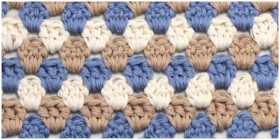 Learn how to crochet the quirky and colourful "Crochet Granny Stripe Stitch" with this easy to follow video tutorial. One of the first projects most crocheters will ever venture to attempt crocheting is the Granny Square. Enjoy, guys !