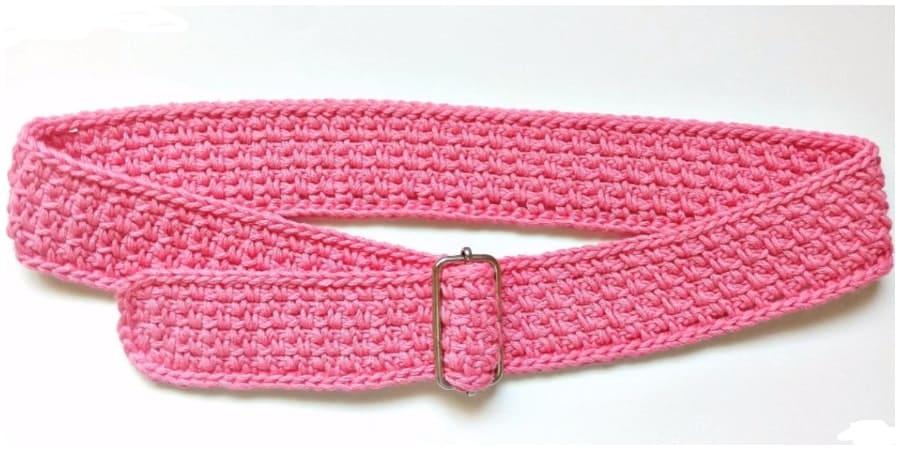 Easy Crochet Belt supports trousers or other articles of clothing, and it serves for style and decoration. This belt tutorial is fun ways to accessorize your wardrobe! Try this belt vstep by step video tutorial today. Enjoy !