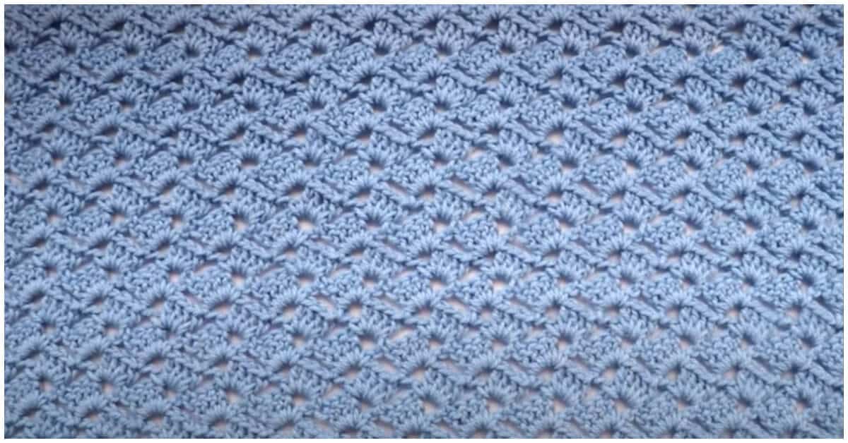  This is a perfect Crochet Drunken Granny Baby Blanket for beginners. It looks super complicated, but it’s just double crochets into spaces, so it goes really quick, and it looks amazing.