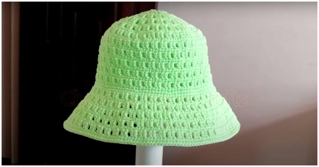 We are thinking about ways to protect ourselves from the sun. A great way to do that is by making a crochet summer hat. 