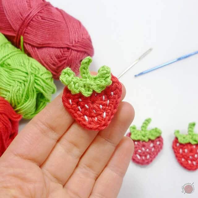 How to Crochet - Making Crochet Applique Patterns are a great way to use up leftover yarn, too, as these projects require very little amounts of materials. 