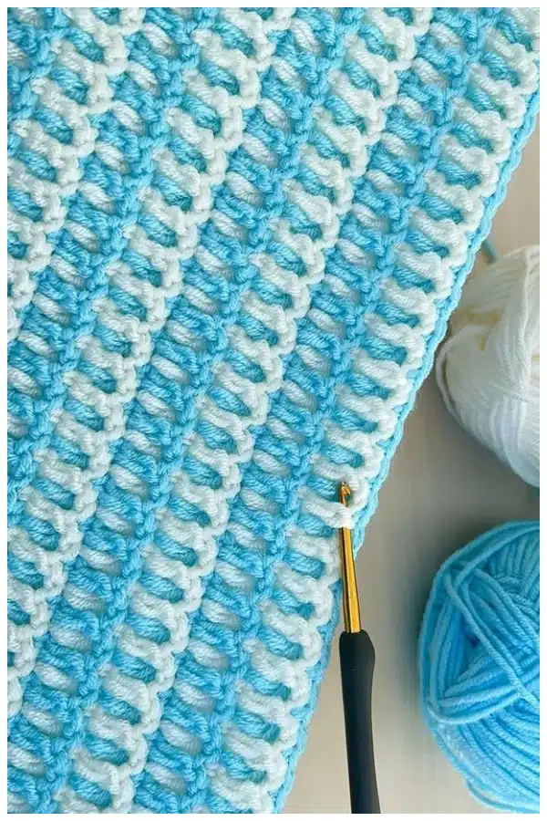 I saw this Unique Crochet Stitch and fell in love with it. This basic Crochet Stitch is quite an easy stitch to learn and follow. Enjoy!